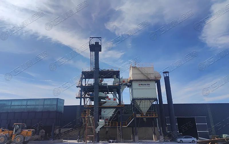 投資制砂廠，選擇工藝先進的制砂設(shè)備廠家很關(guān)鍵